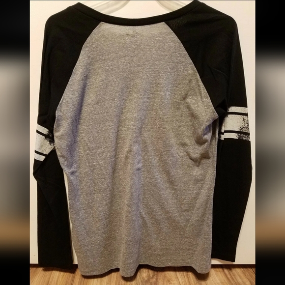 NCAA Clemson Tigers Ladies V Neck Long Sleeves Collegiate Printed Tee shirt - Picture 2 of 4